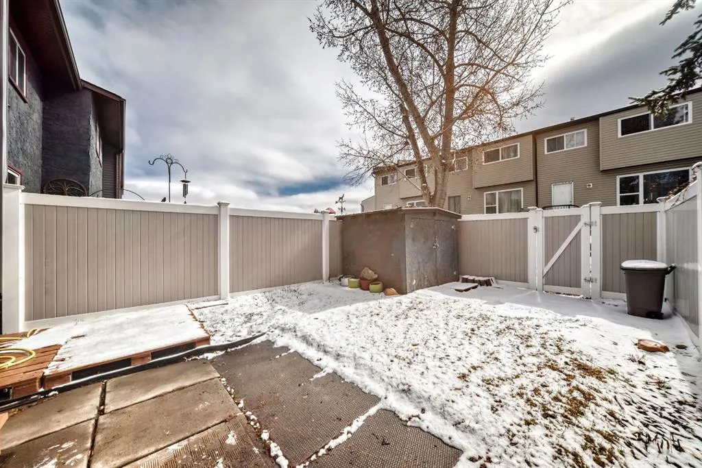 9930 Bonaventure Drive SE #702