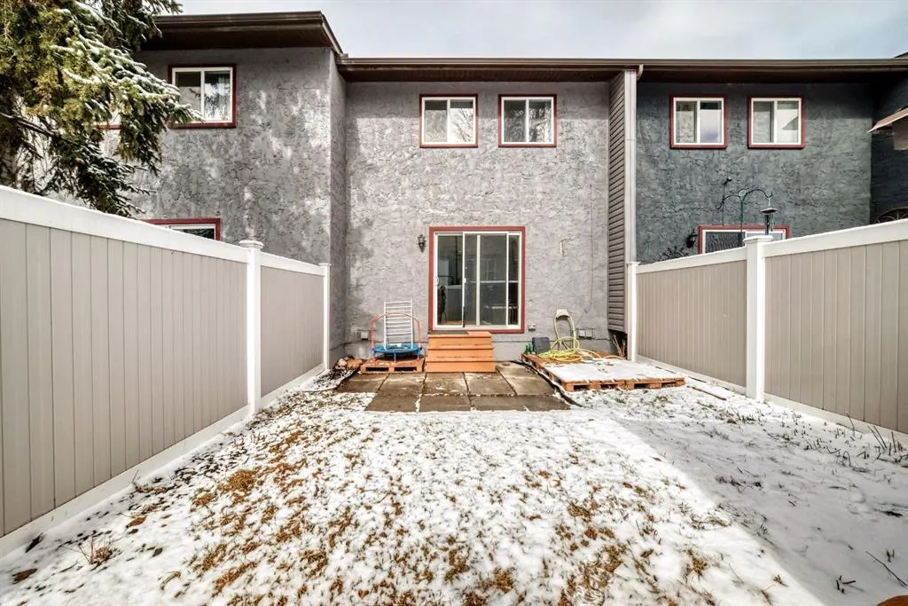 9930 Bonaventure Drive SE #702