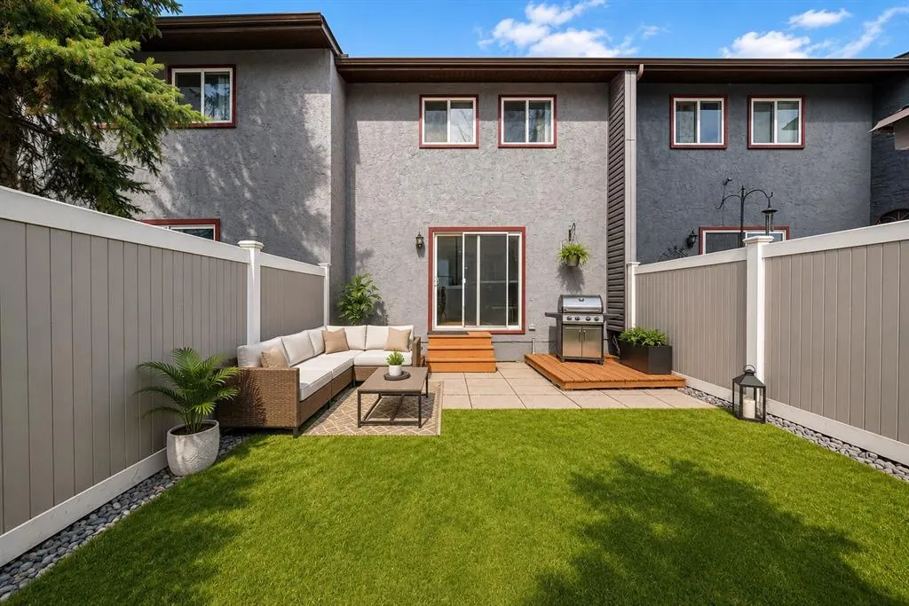 9930 Bonaventure Drive SE #702