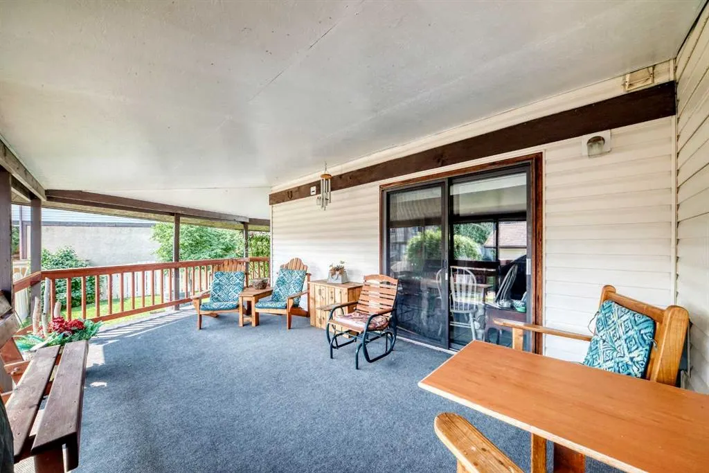 31 Ranchero Bay NW