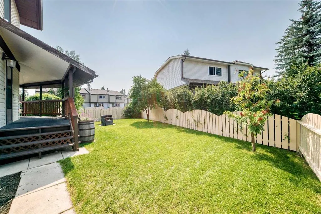 31 Ranchero Bay NW