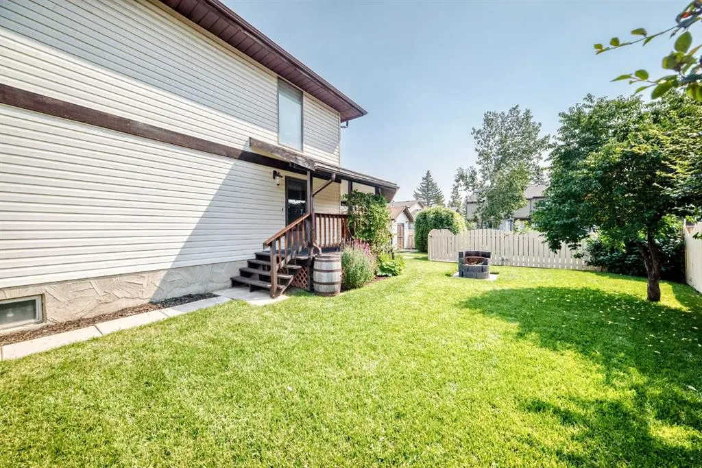 31 Ranchero Bay NW