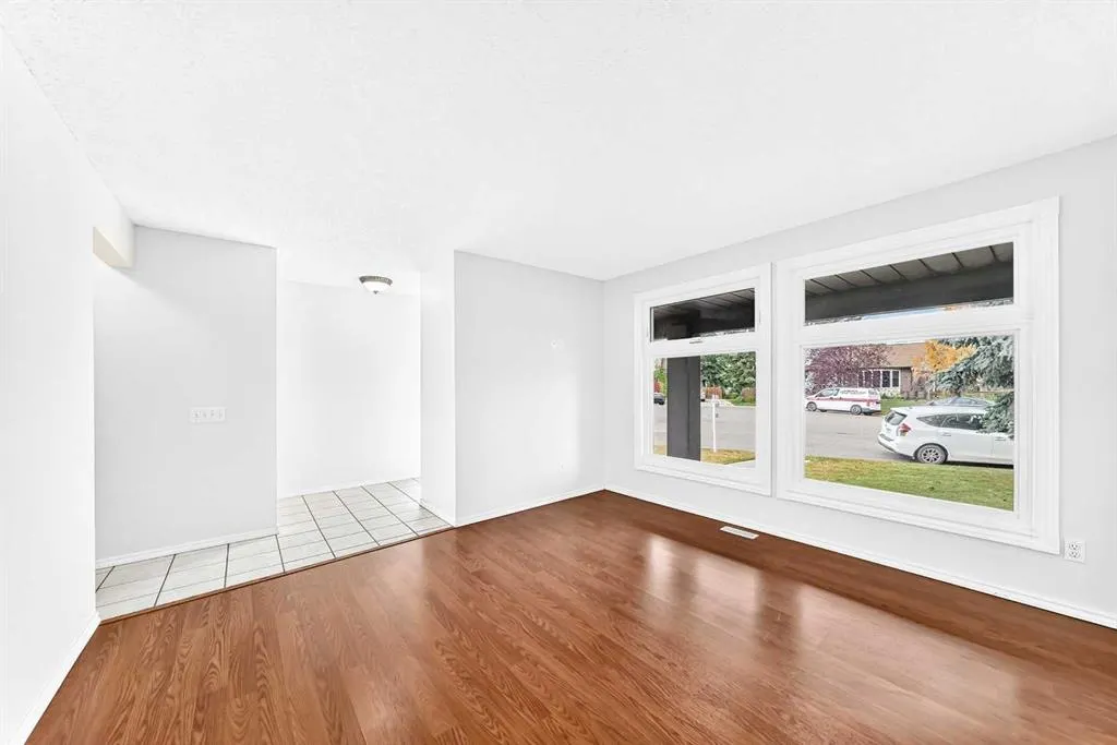 31 Ranchero Bay NW