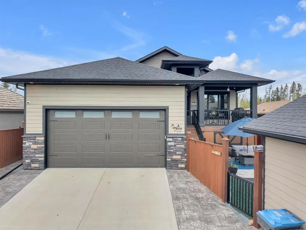 5052 Lakeshore Drive