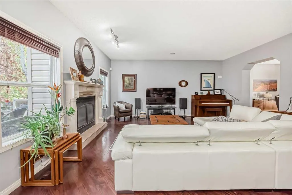 188 Chapala Drive SE