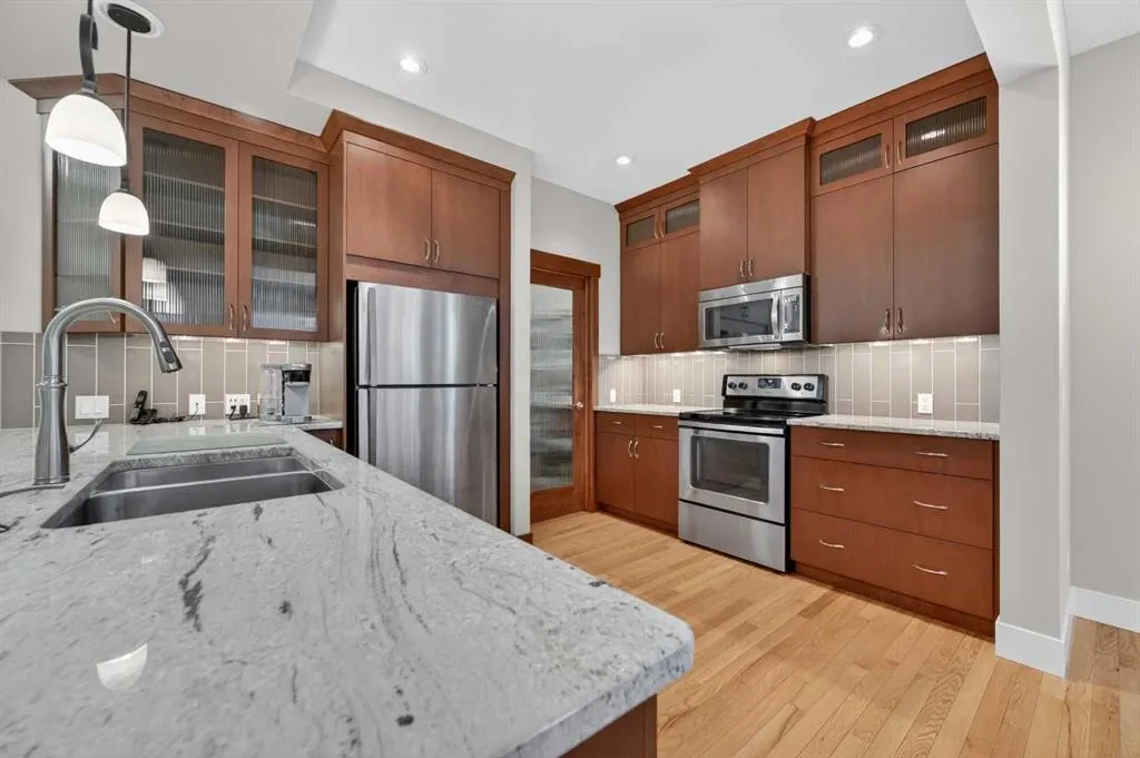 127 Legacy Circle SE