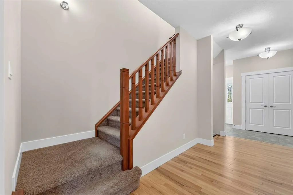 127 Legacy Circle SE