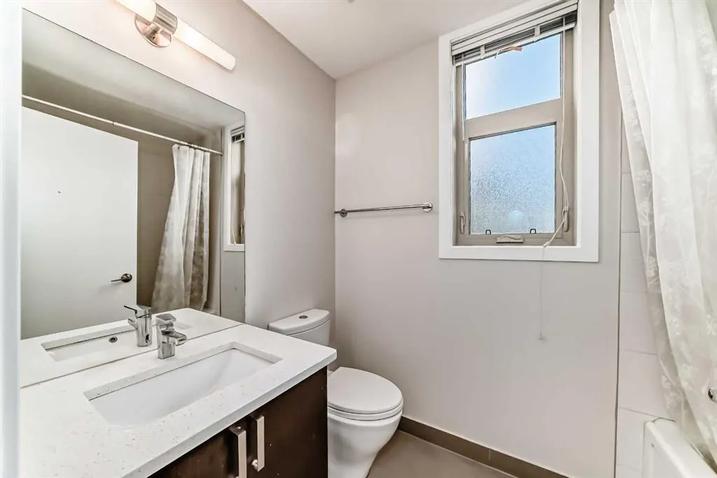 10 Auburn Bay Link SE #103