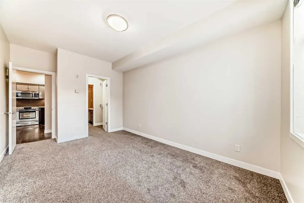 10 Auburn Bay Link SE #103