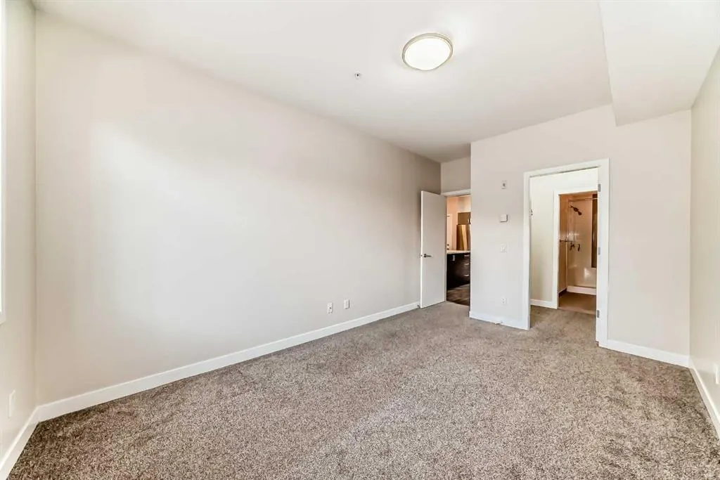 10 Auburn Bay Link SE #103