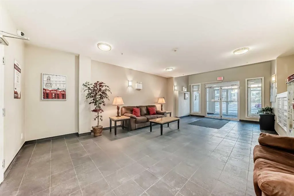 10 Auburn Bay Link SE #103