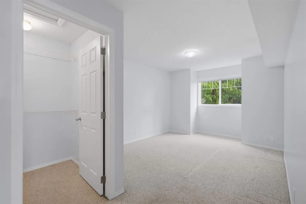 5220 50A Avenue #1103