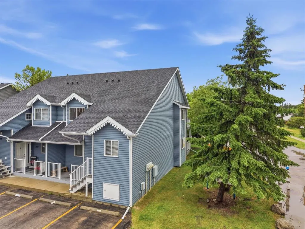 5220 50A Avenue #1103
