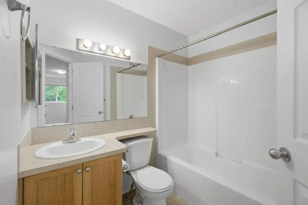 5220 50A Avenue #1103