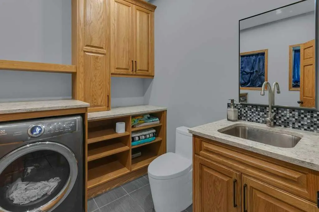 242017 Township Road 232