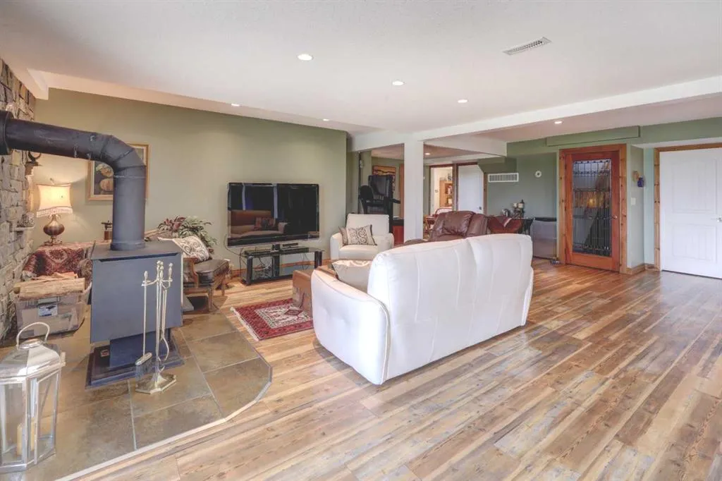 274133 Range Rd. 252
