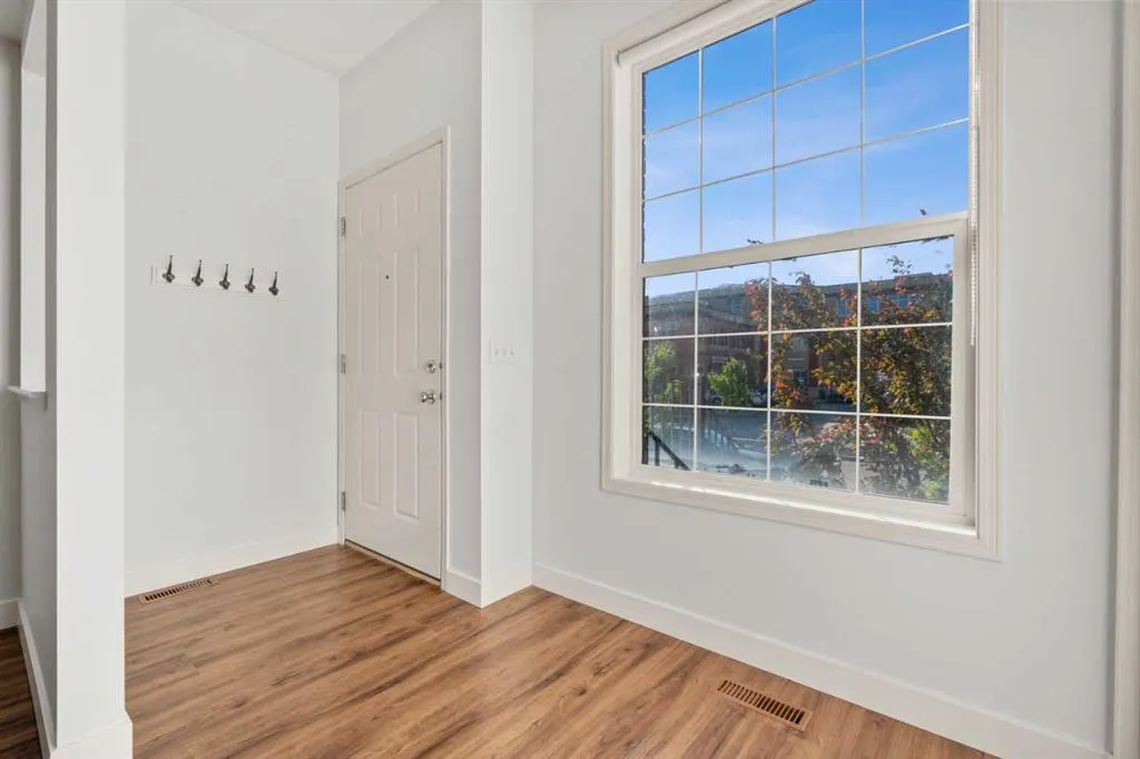 29 Springborough Boulevard SW #21