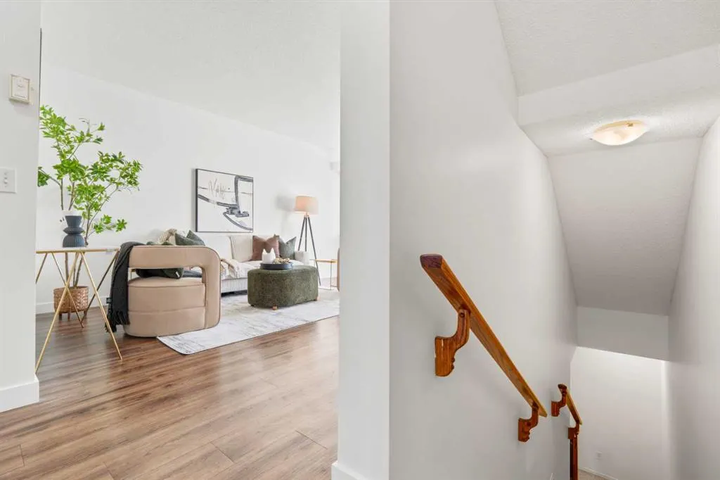 29 Springborough Boulevard SW #21