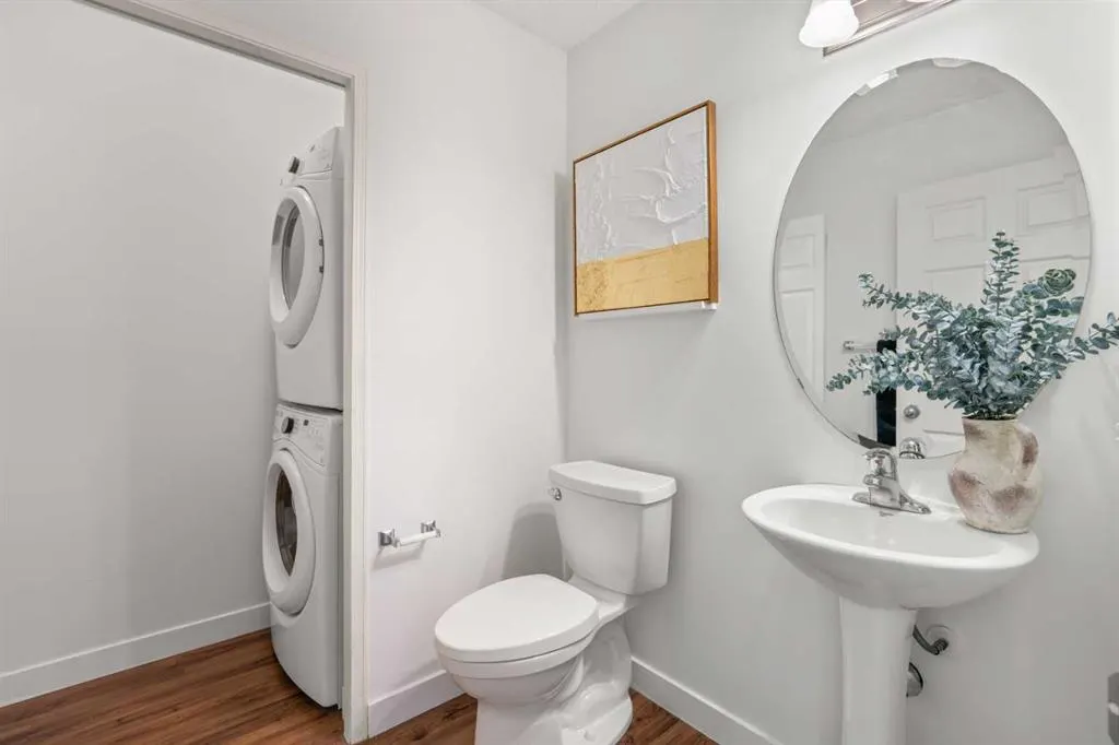 29 Springborough Boulevard SW #21