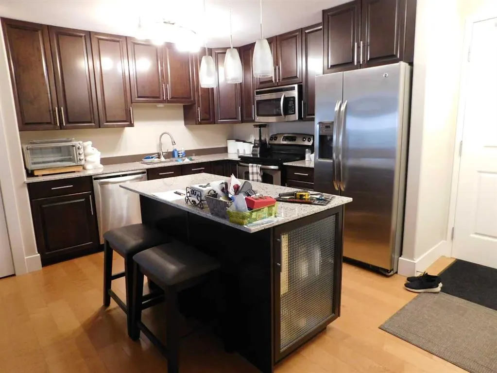 5901 71 Avenue #203