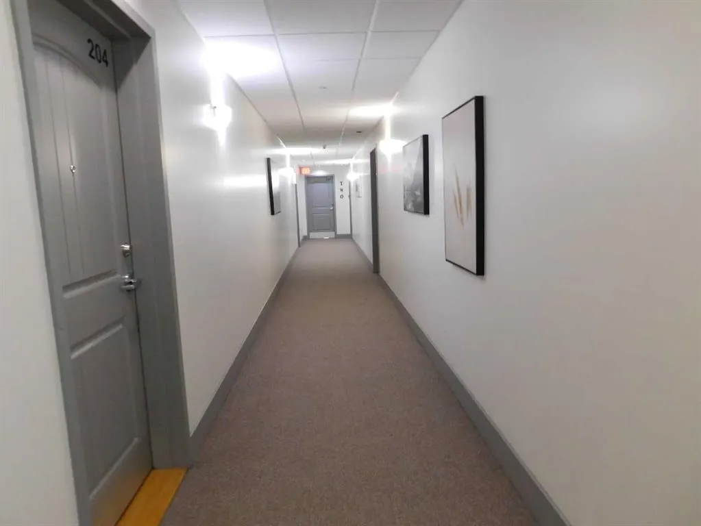5901 71 Avenue #203
