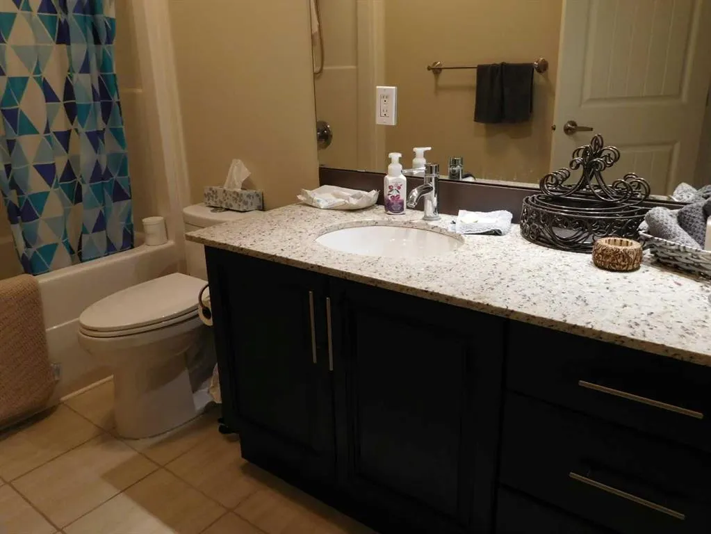 5901 71 Avenue #203