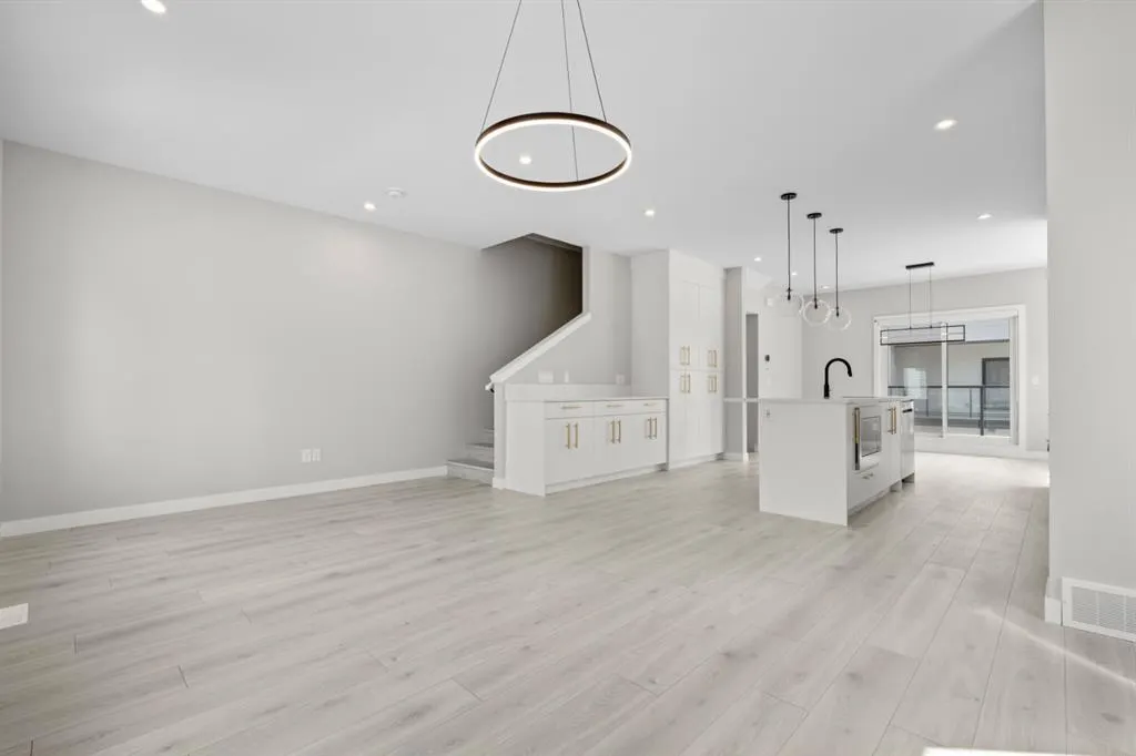 8155 8 Avenue SW #203