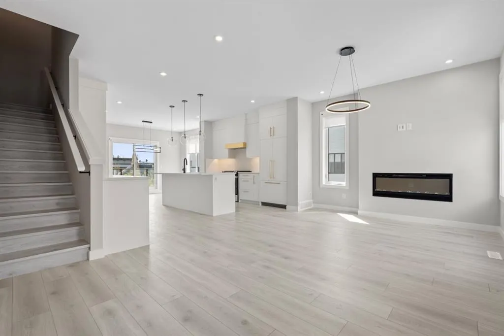 8155 8 Avenue SW #203