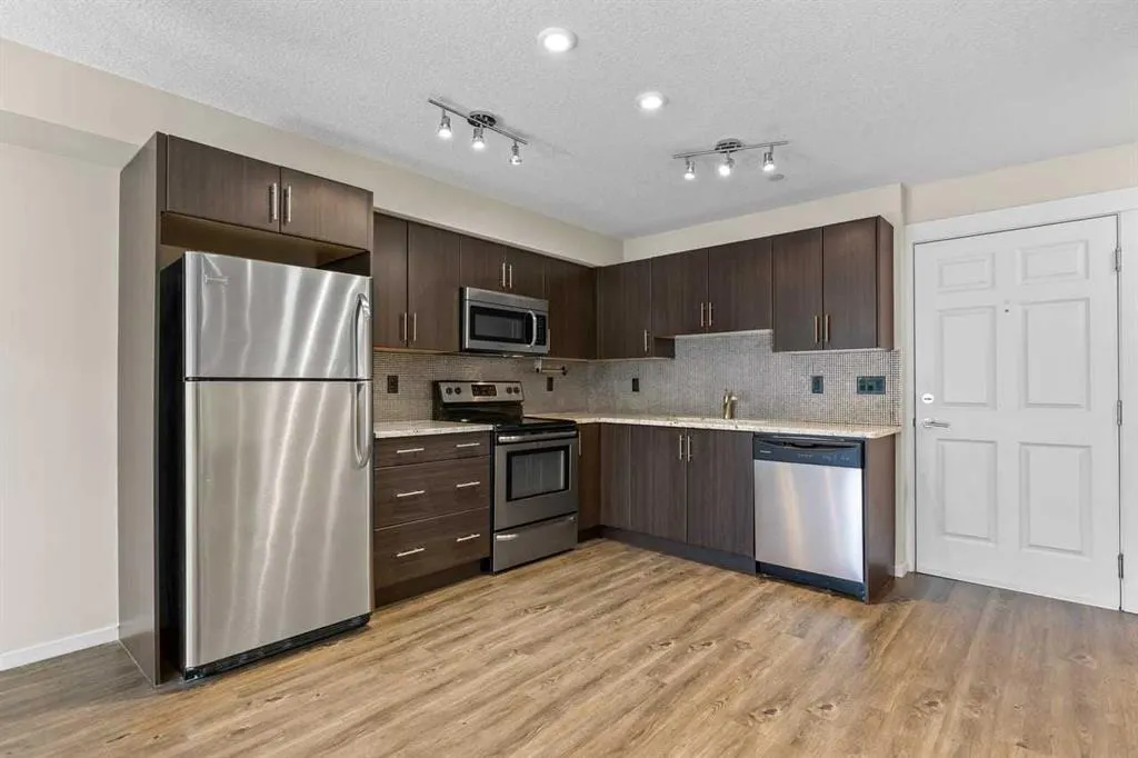 755 Copperpond Boulevard SE #1115