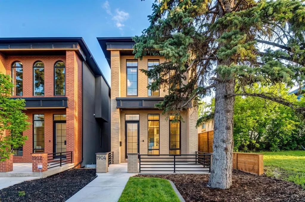 1904 13 Street SW