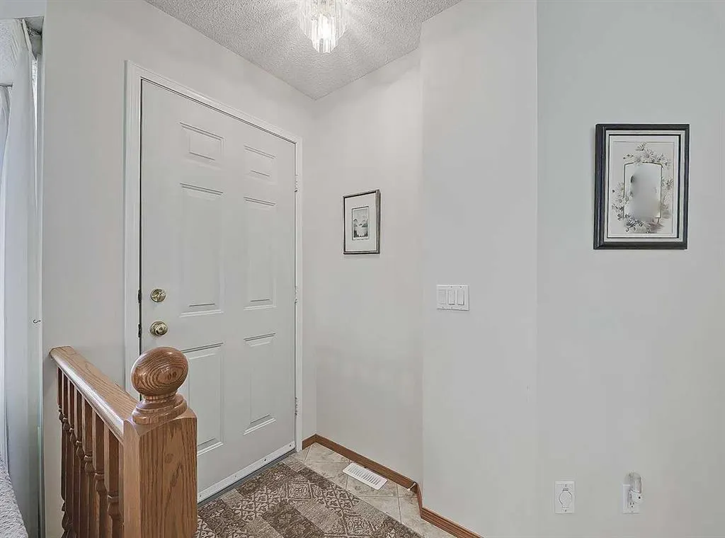 104 Riverside Place NW