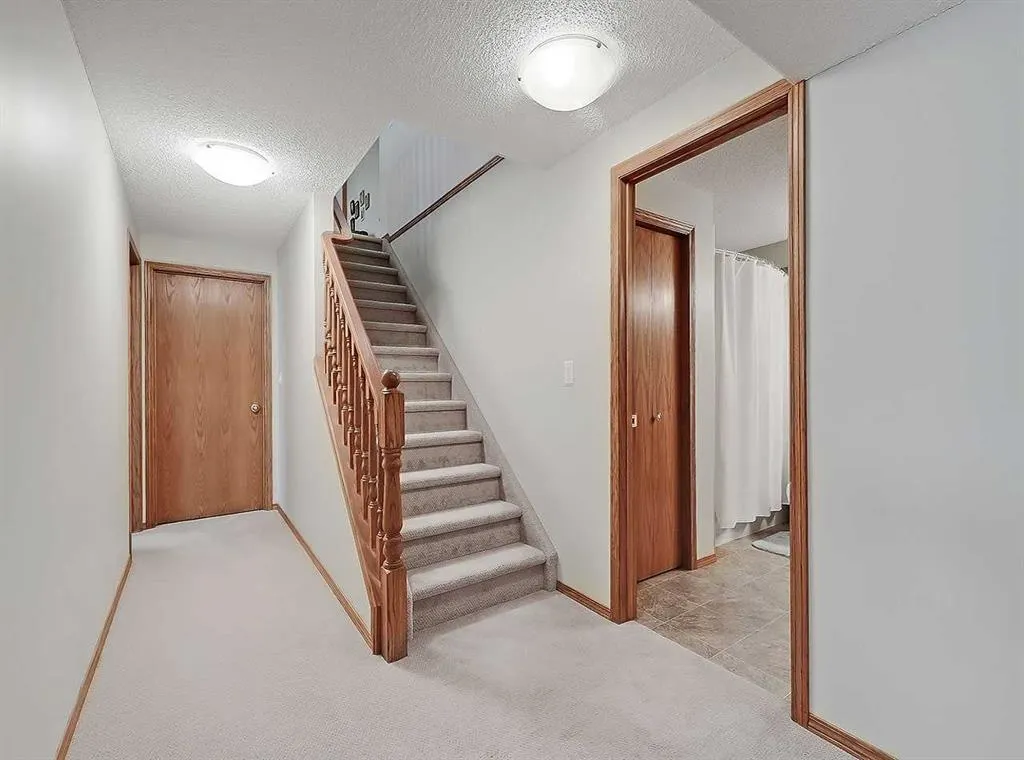 104 Riverside Place NW
