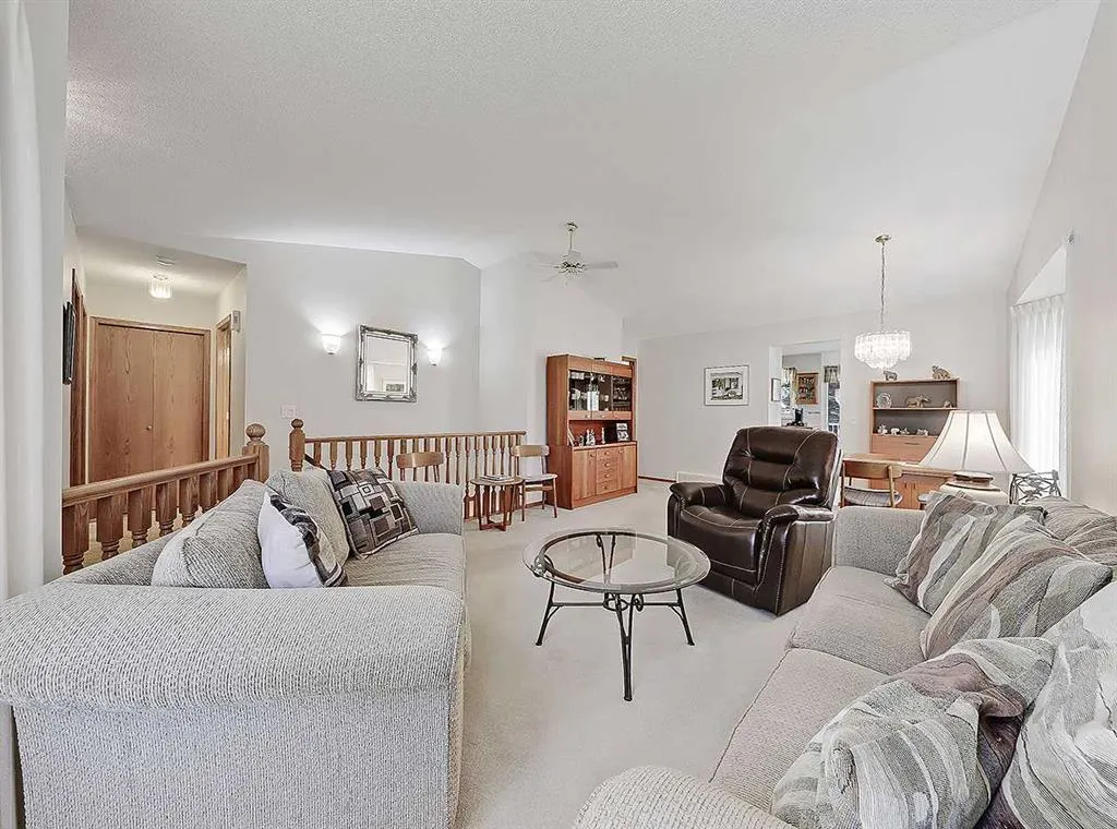 104 Riverside Place NW
