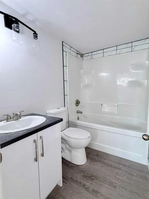 263080 Township Road 270A