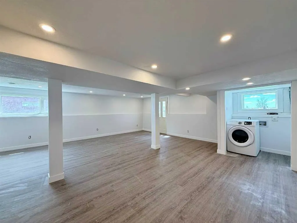 263080 Township Road 270A