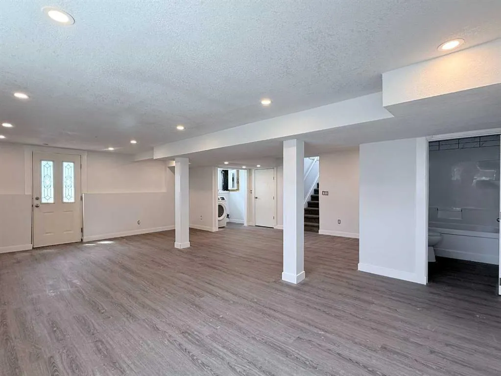 263080 Township Road 270A