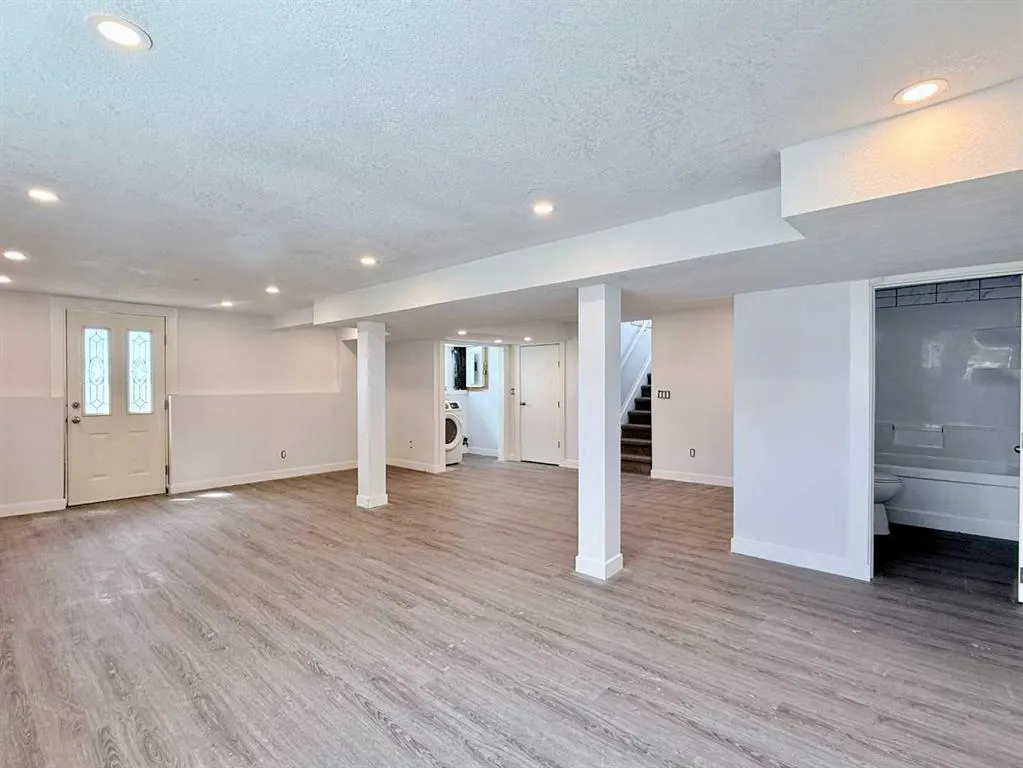 263080 Township Road 270A