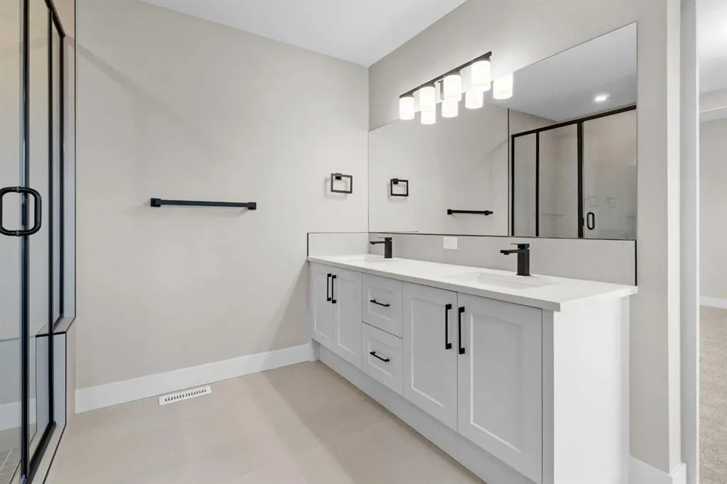 629 Mandalay Link