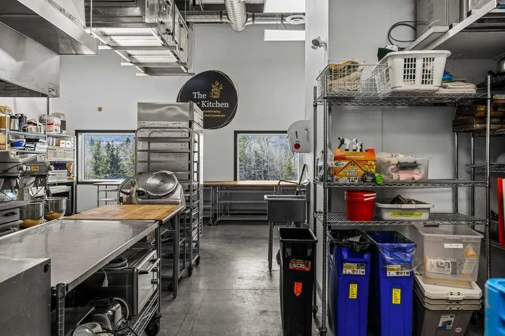 306 Bow Valley Trail #109B
