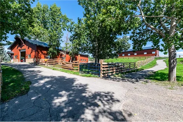 418066 48 Street W