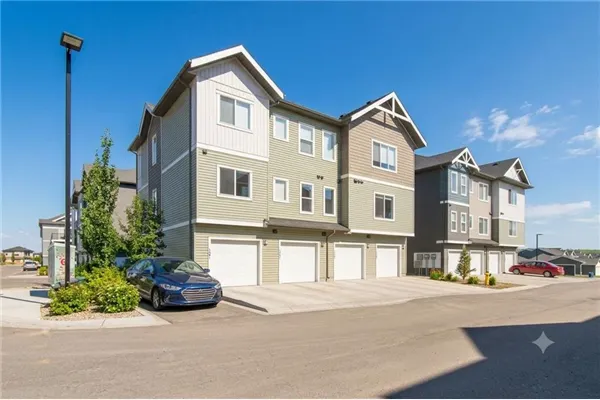 24 Rivercrest Drive