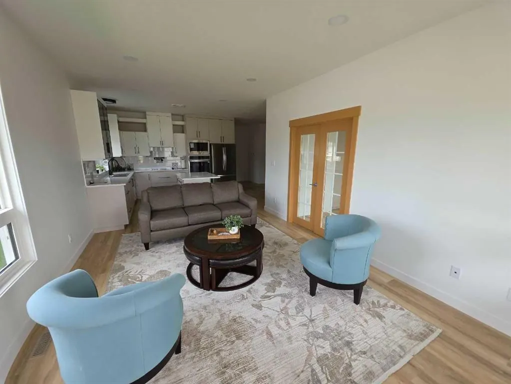 4738 49A Avenue ##2