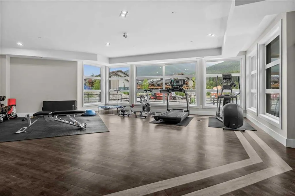 101A Stewart Creek Rise #101