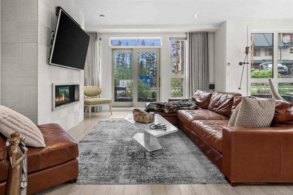 101A Stewart Creek Rise #101