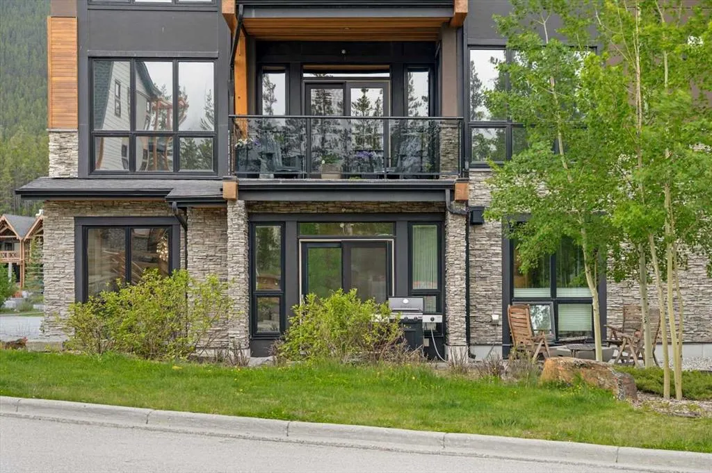 101A Stewart Creek Rise #101
