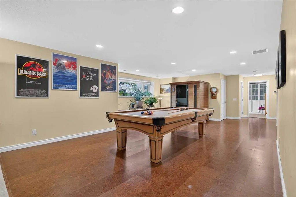 762 Stonehaven Drive