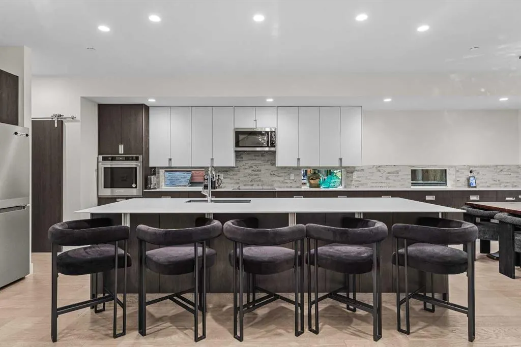 254A Three Sisters Drive