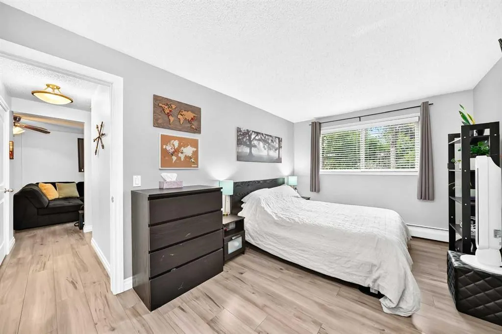 2218 30 Street SW #101