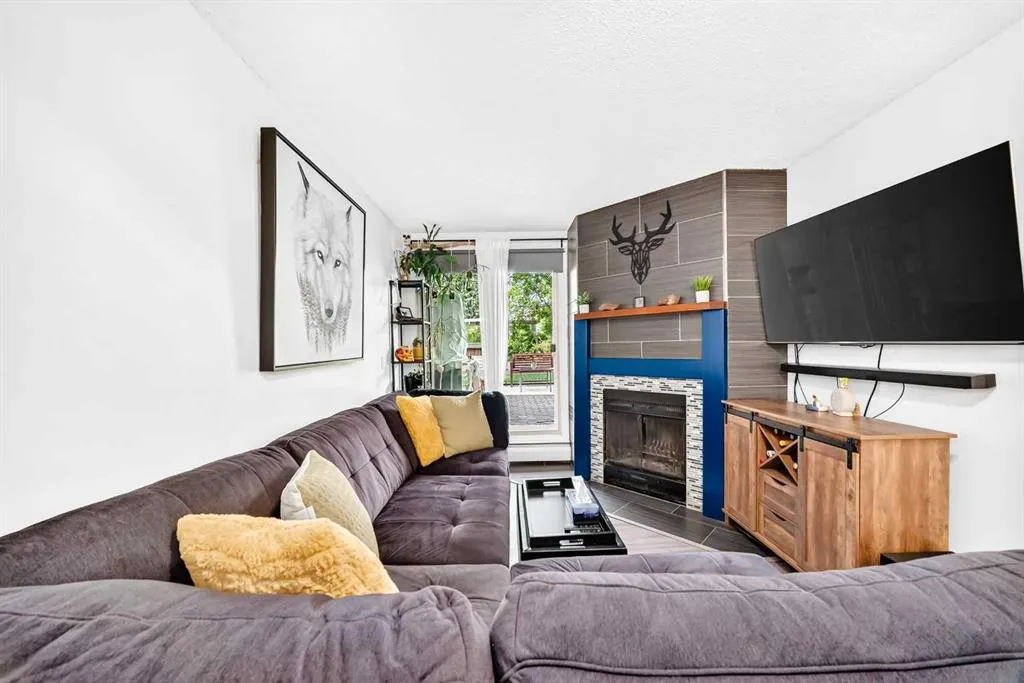 2218 30 Street SW #101