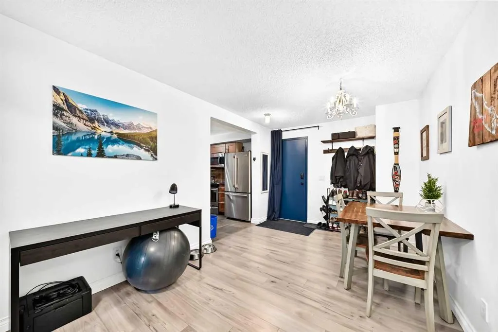 2218 30 Street SW #101